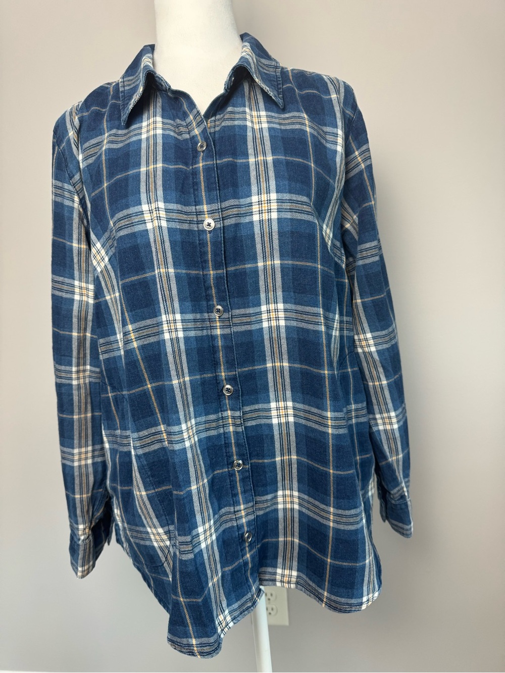 Joan Rivers Blue Plaid Flannel Shirt Long Sleeve Button Front Top Cotton